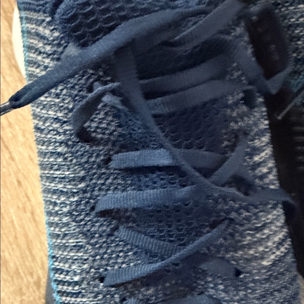 Nike Navy Blue Athletic Shoes - Picture 7 of 9